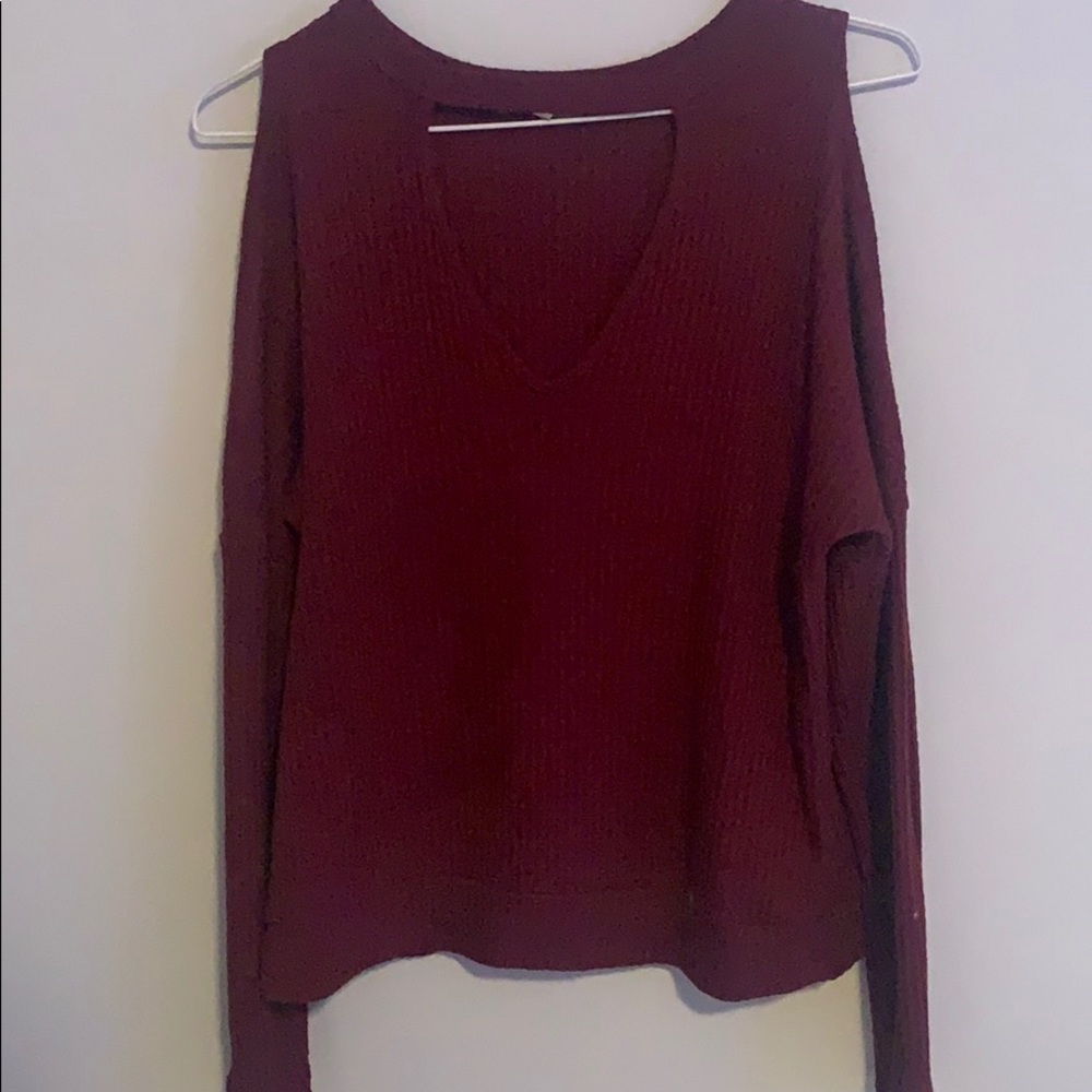 Knit Top Open Shoulder / Maroon